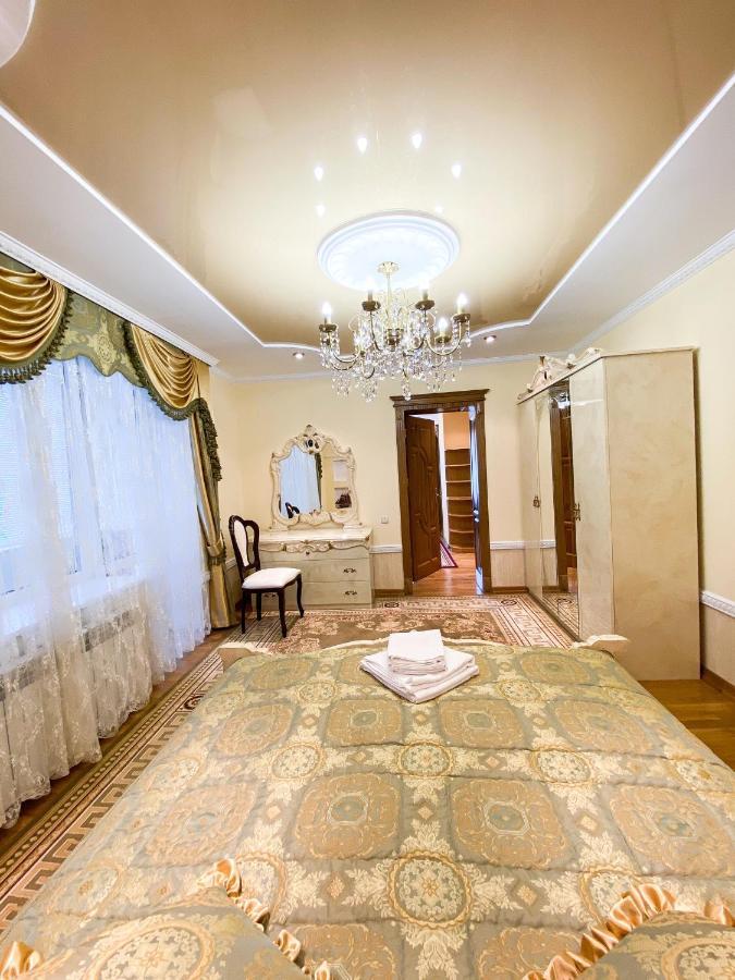 Петрос Family Hotel ยาเรมชา ภายนอก รูปภาพ
