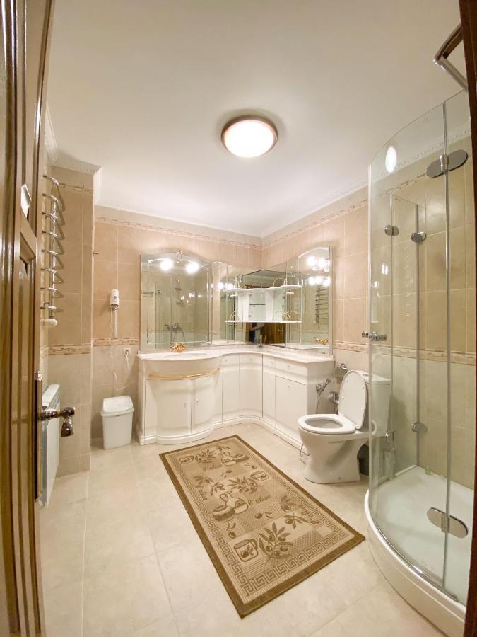 Петрос Family Hotel ยาเรมชา ภายนอก รูปภาพ